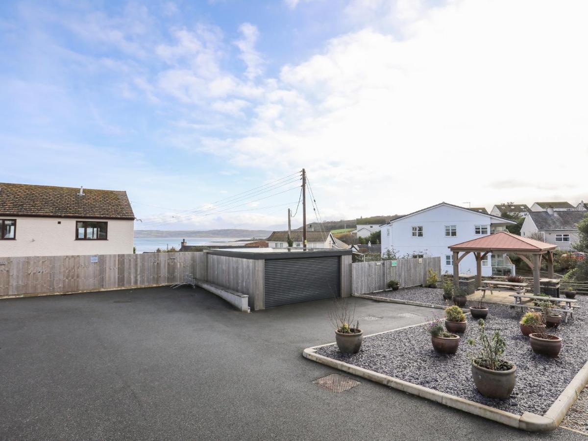 Puffin Pad Villa Benllech Exterior photo