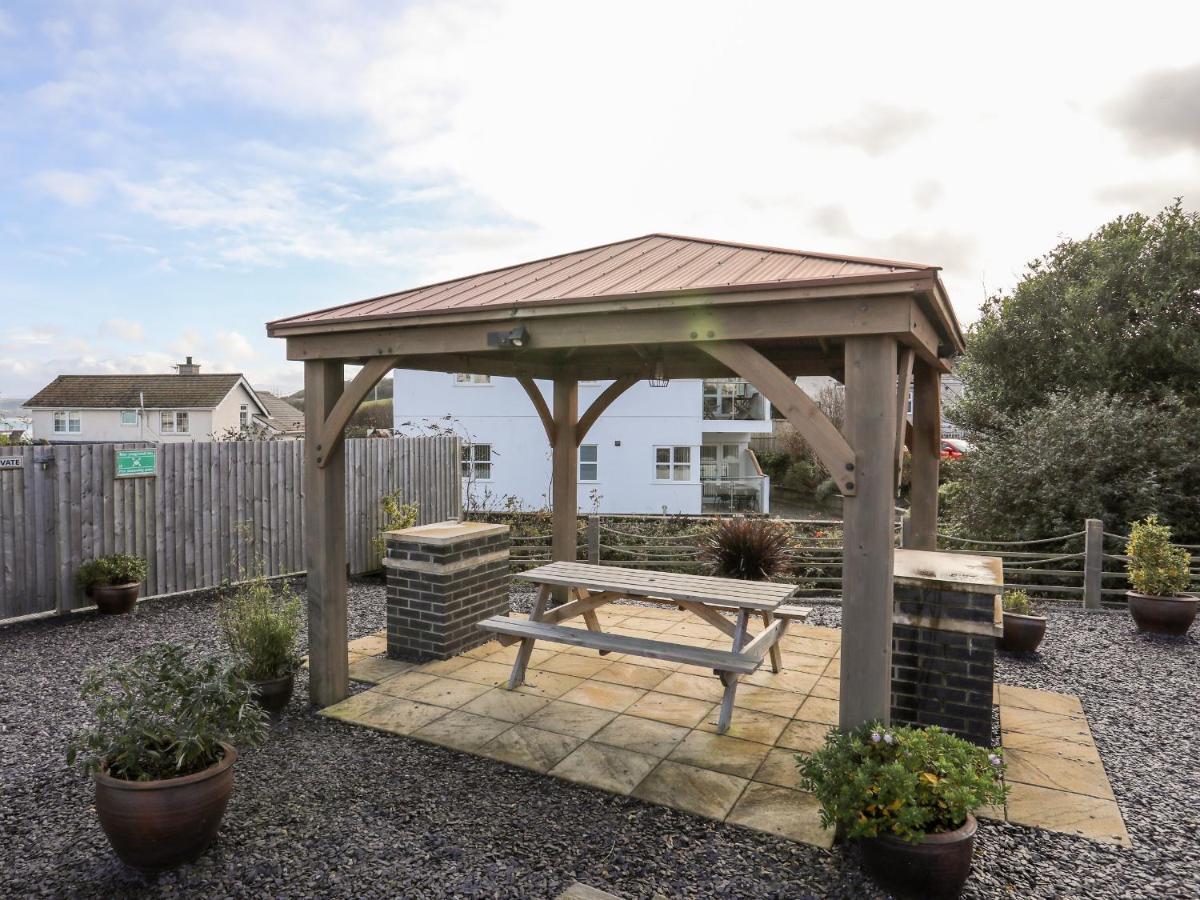 Puffin Pad Villa Benllech Exterior photo