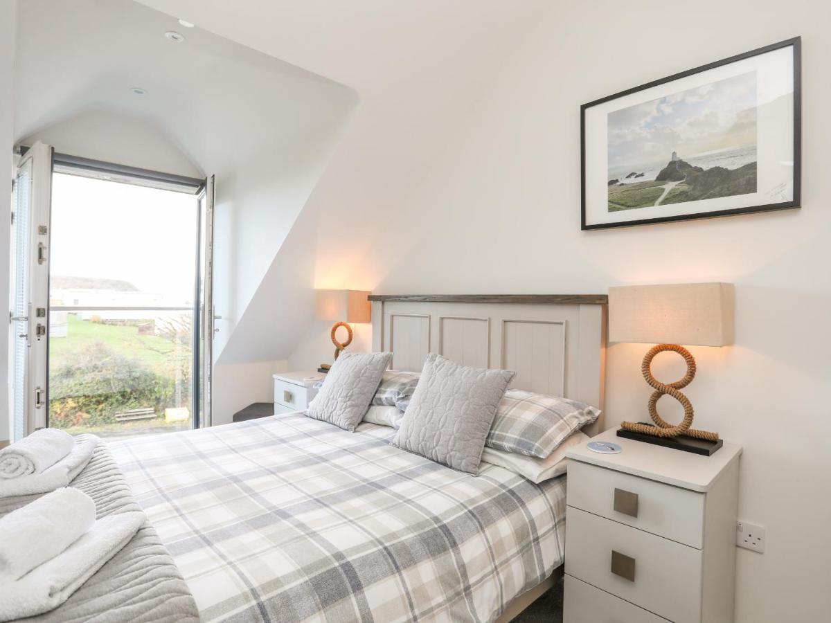 Puffin Pad Villa Benllech Exterior photo